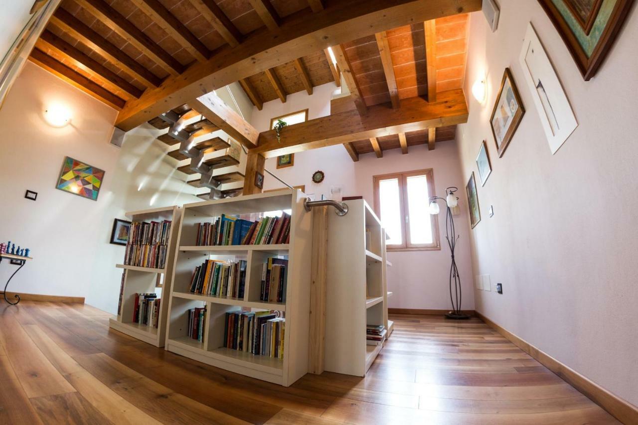 La Piccola Torre Bed & Breakfast Scandiano Exterior photo