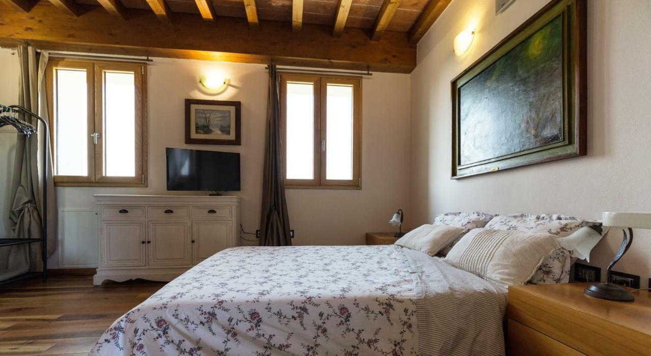 La Piccola Torre Bed & Breakfast Scandiano Exterior photo