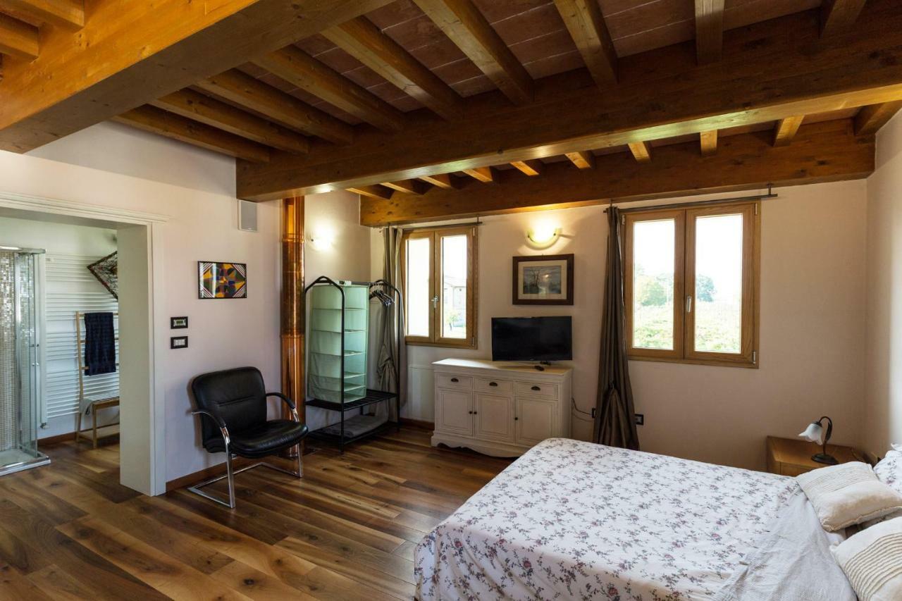 La Piccola Torre Bed & Breakfast Scandiano Exterior photo